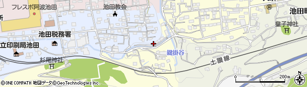 徳島県三好市池田町シンマチ1406周辺の地図