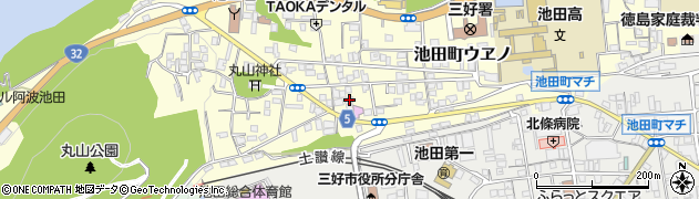 徳島県三好市池田町ウヱノ2667周辺の地図
