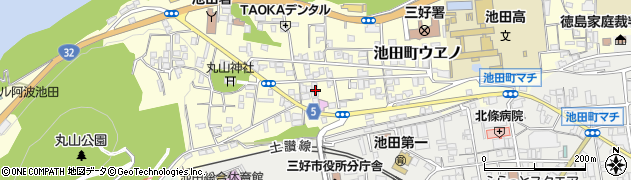 徳島県三好市池田町ウヱノ2666周辺の地図