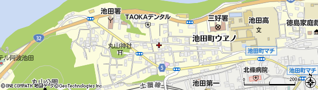 徳島県三好市池田町ウヱノ2804周辺の地図