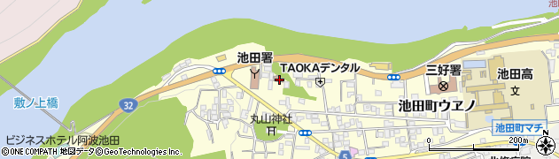 徳島県三好市池田町ウヱノ3110周辺の地図
