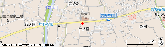 逢坂化粧品店周辺の地図