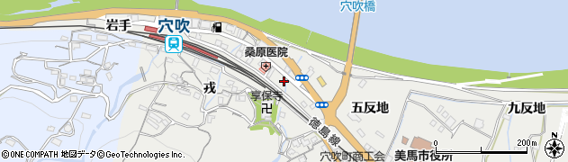 徳島県美馬市穴吹町穴吹（市ノ須賀）周辺の地図