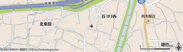徳島県美馬市美馬町谷ヨリ西59周辺の地図