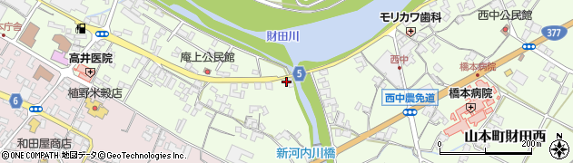 香川県三豊市山本町財田西618周辺の地図