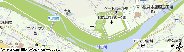 香川県三豊市山本町財田西214周辺の地図