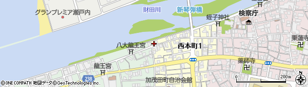 北野洋服店周辺の地図