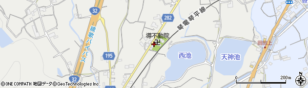 香川県丸亀市綾歌町岡田上1186周辺の地図