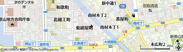 和歌山県和歌山市船場町64周辺の地図