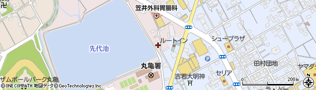 香川県丸亀市新田町2周辺の地図