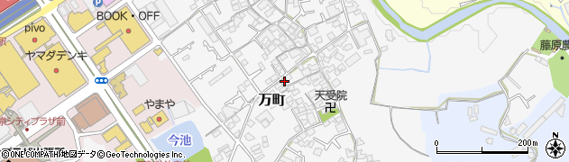 大阪府和泉市万町231周辺の地図