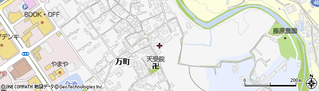 大阪府和泉市万町203周辺の地図