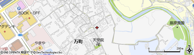 大阪府和泉市万町204周辺の地図