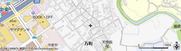 大阪府和泉市万町217周辺の地図