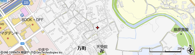 大阪府和泉市万町300周辺の地図