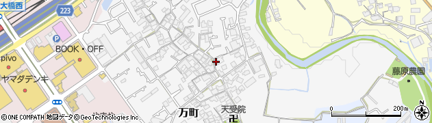 大阪府和泉市万町293周辺の地図