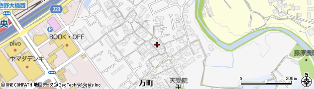 大阪府和泉市万町213周辺の地図