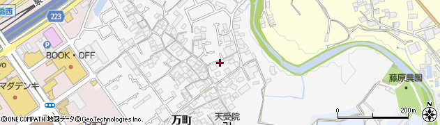 大阪府和泉市万町297周辺の地図