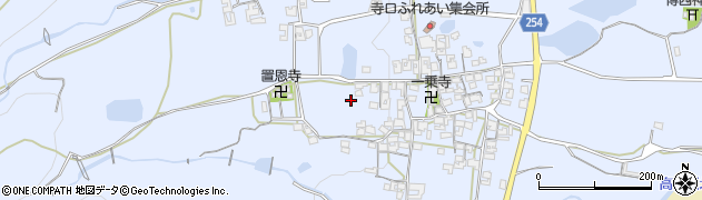 奈良県葛城市寺口680周辺の地図
