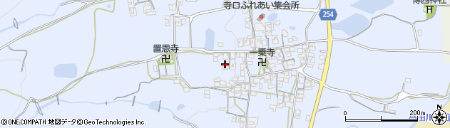 奈良県葛城市寺口666周辺の地図