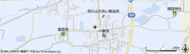 奈良県葛城市寺口371周辺の地図