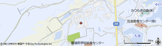 奈良県葛城市寺口1668-7周辺の地図