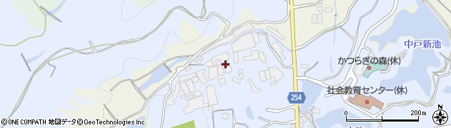 奈良県葛城市寺口1675周辺の地図