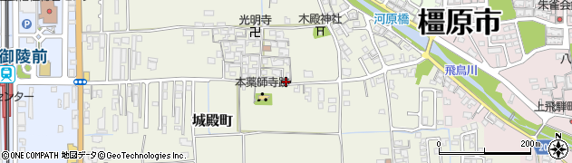 奈良県橿原市城殿町194周辺の地図