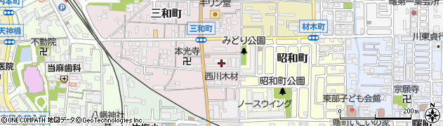 奈良県大和高田市三和町13周辺の地図