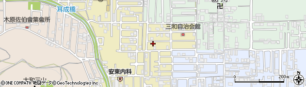 奈良県橿原市山之坊町85-14周辺の地図