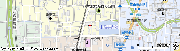 奈良県橿原市上品寺町520周辺の地図
