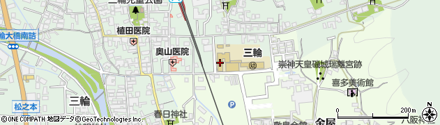桜井市立三輪小学校周辺の地図