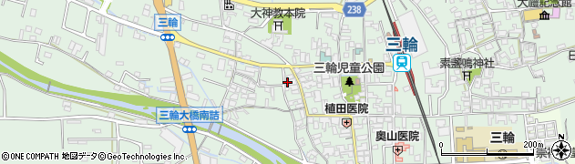 奈良県桜井市三輪562-1周辺の地図