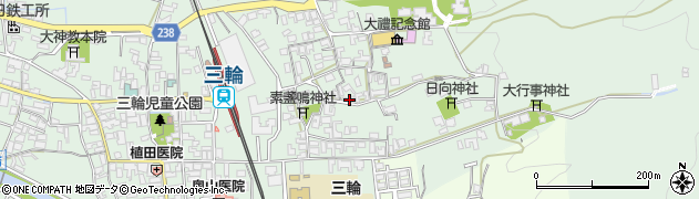 奈良県桜井市三輪352周辺の地図