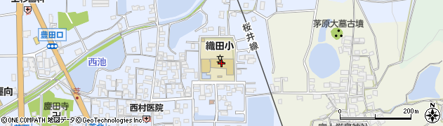 桜井市立織田小学校周辺の地図