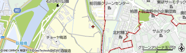 大阪府羽曳野市川向75周辺の地図