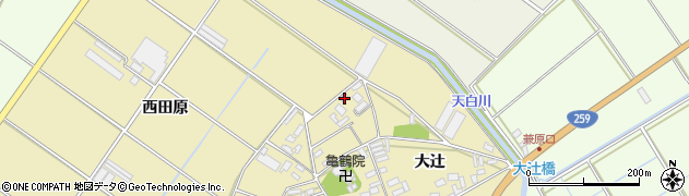愛知県田原市亀山町地ノ神1周辺の地図