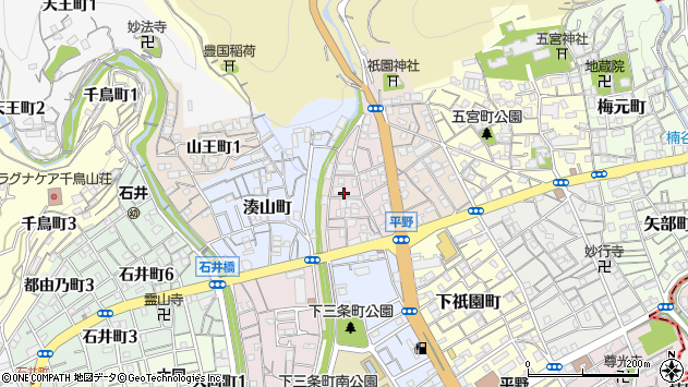 〒652-0013 兵庫県神戸市兵庫区上三条町の地図