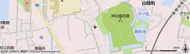 奈良県奈良市山陵町2081周辺の地図