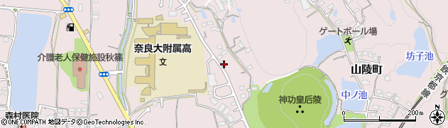 奈良県奈良市山陵町990周辺の地図