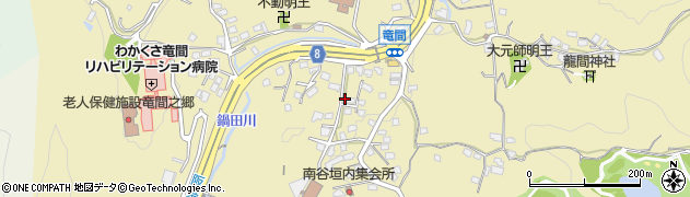 大阪府大東市龍間698-12周辺の地図