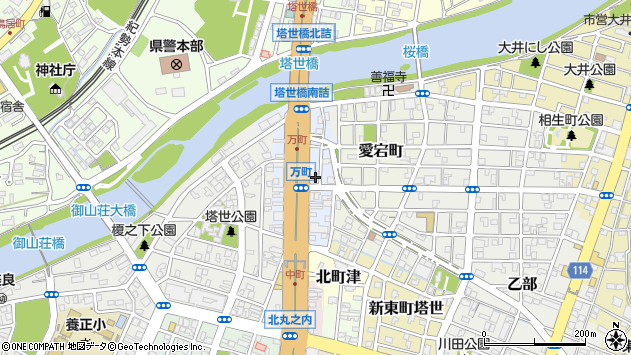 〒514-0021 三重県津市万町津の地図