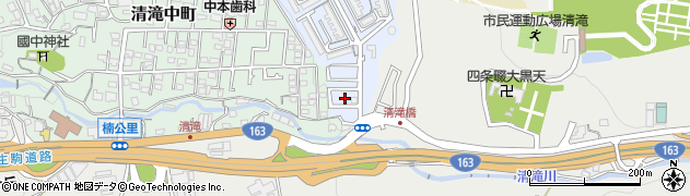 大阪府四條畷市清滝新町22周辺の地図