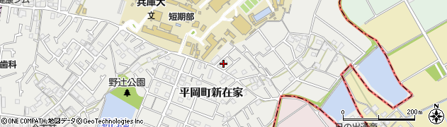 兵庫県加古川市平岡町新在家2324周辺の地図
