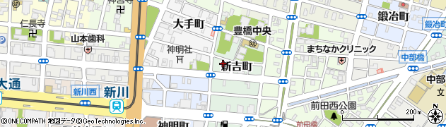 愛知県豊橋市新吉町25周辺の地図