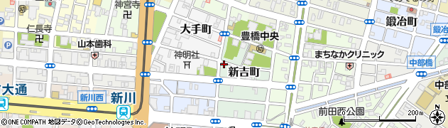 愛知県豊橋市新吉町26周辺の地図