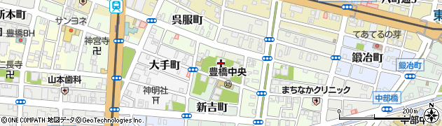 愛知県豊橋市新吉町3周辺の地図