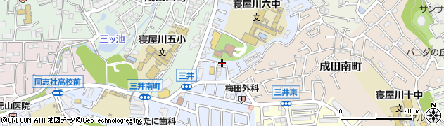 大阪府寝屋川市成田町2周辺の地図