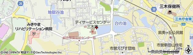 兵庫県三木市君が峰町3周辺の地図