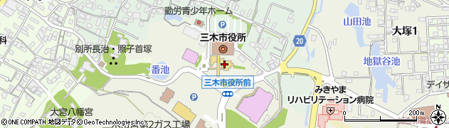三木市役所教育委員会　教育振興部・教育・保育課周辺の地図